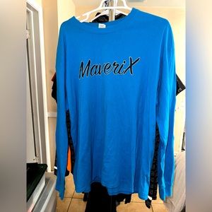 Extra large, long sleeve, Maverix T-shirt